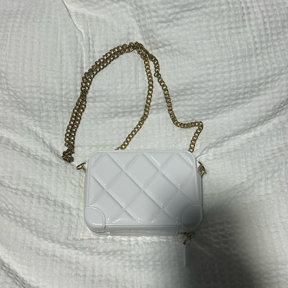 white purse